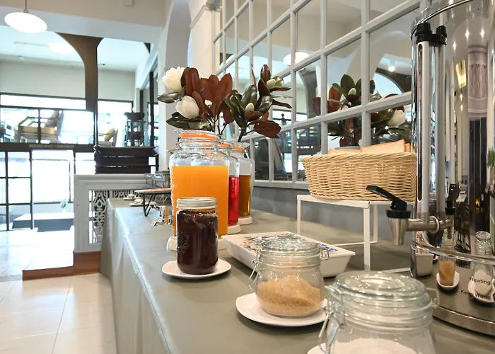 The Krungkasem Srikrung 3*