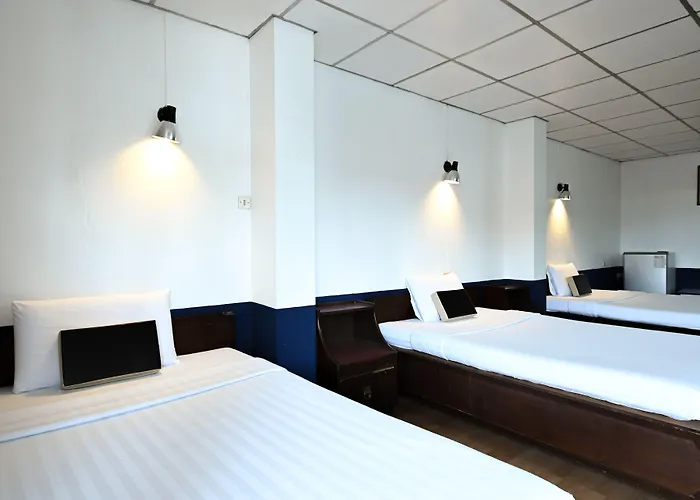 The Krungkasem Srikrung Hotel 3*