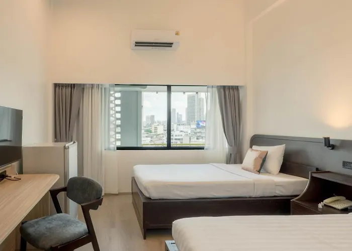 Hotel The Krungkasem Srikrung 3*
