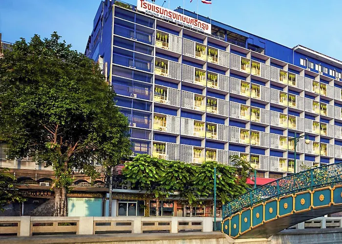 Hotel The Krungkasem Srikrung 3*